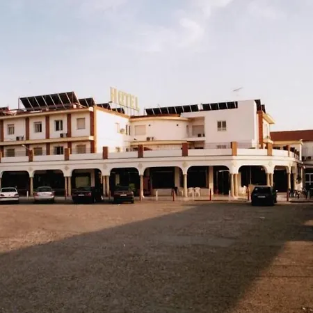 Hotel La Lancha Kordoba