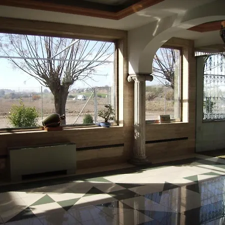 Hotel La Lancha *